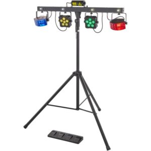 La BARRE DE JEUX DE LUMIÈRES SUR PIED comporte quatre lumières LED colorées (bleu, jaune, vert, rouge) montées sur une barre horizontale avec un trépied, ainsi qu'une commande au pied noire placée sur le sol en dessous.