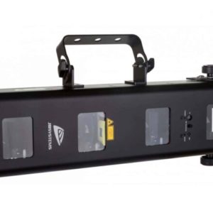 Le JB SYSTEMS MULTIBEAM LASER est un appareil d'éclairage de scène rectangulaire de couleur noire, doté d'une poignée sur le dessus, de quatre fenêtres frontales, de boutons de réglage latéraux et de boutons et ports de commande centraux.